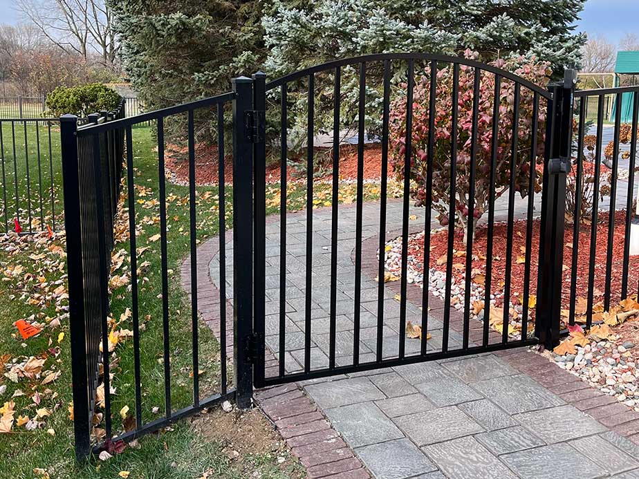 Residential Ornamental Steel Fence Company In Northwest Chicago