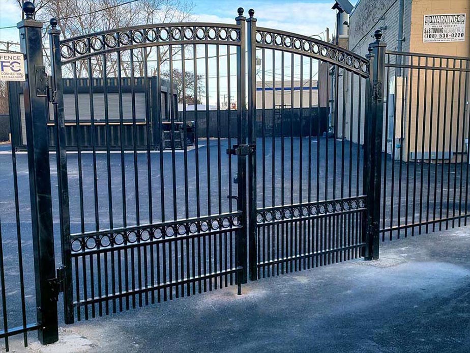 ornamental steel fence Barrington Illinois