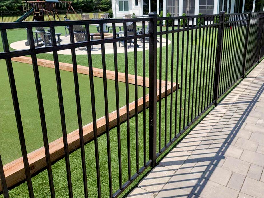 aluminum fence Lake Forest Illinois